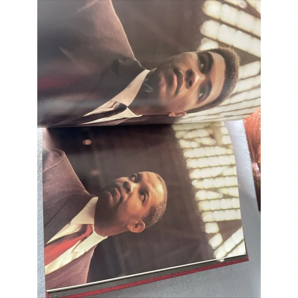Muhammad Ali: A Portrait in Words and Photographs by‎ Wilfrid Sheed ** Read**